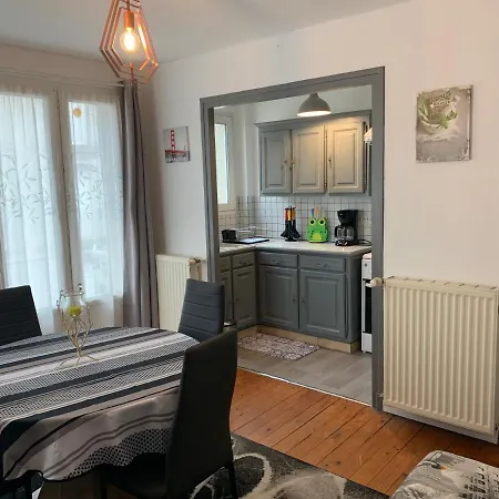 T2 - En Face De La Mer